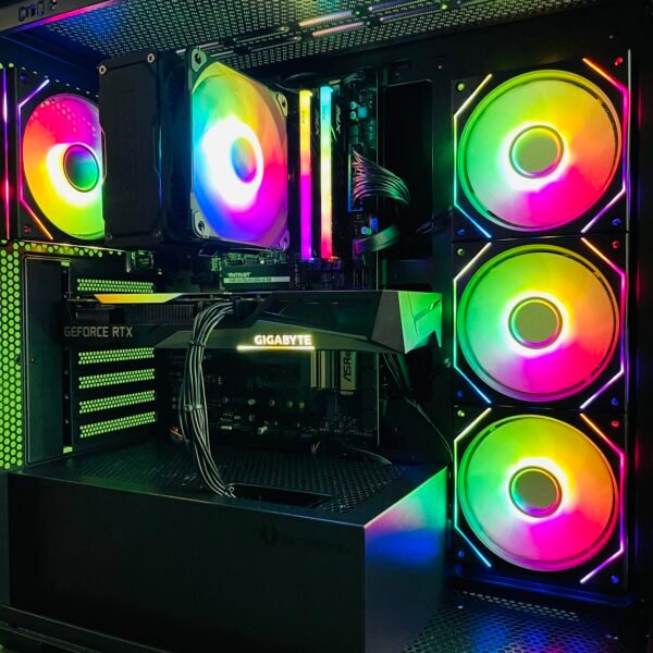 PC Ryzen 5 5600X, RTX 3060 12GB, 2TB SSD, 16GB DDR4