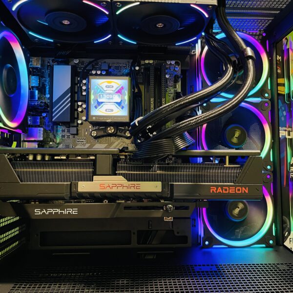 PC Ryzen Gaming 7 7800X3D, RX 9070 XT 16GB, 32GB DDR5