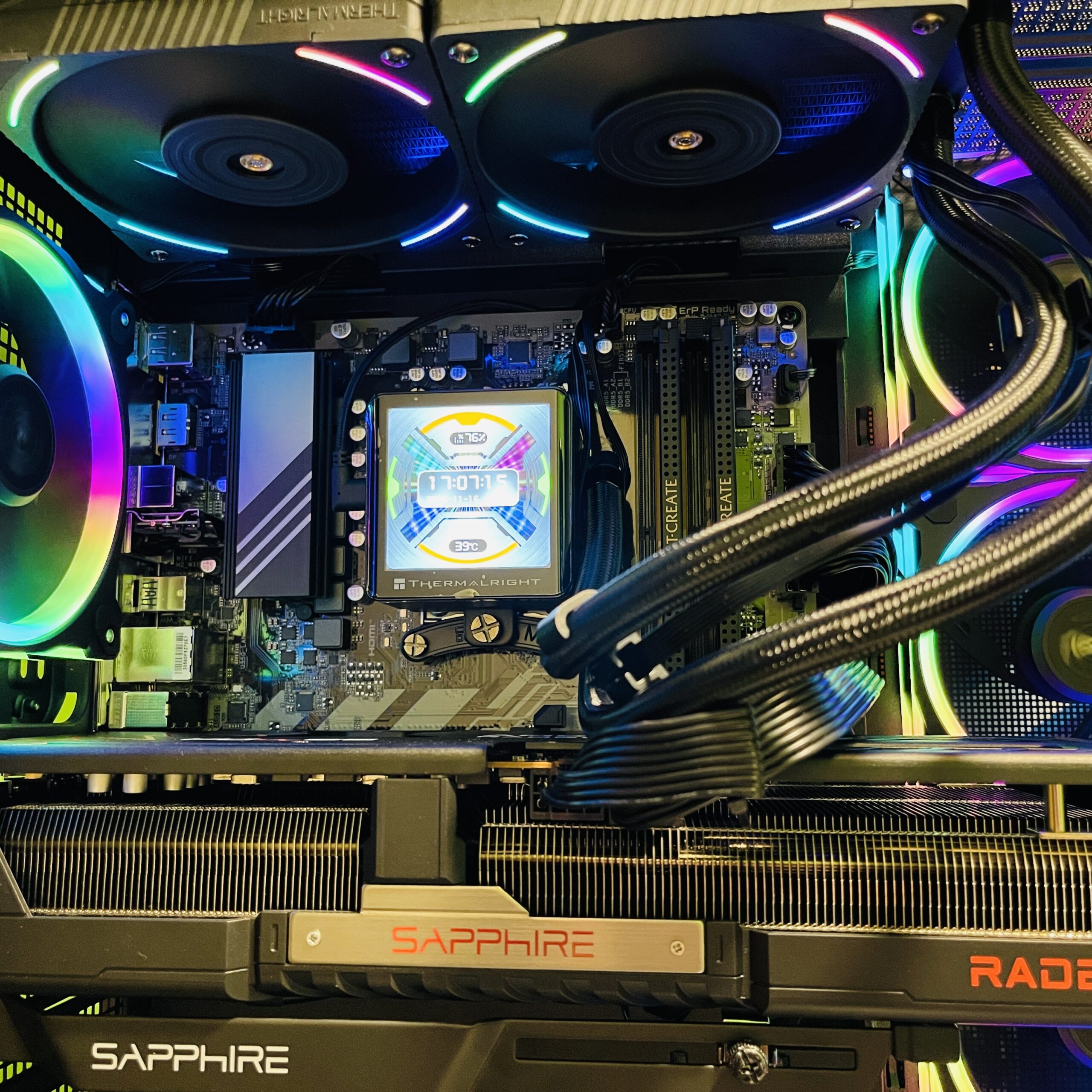 PC Ryzen Gaming 7 7800X3D, RX 9070 XT 16GB, 32GB DDR5