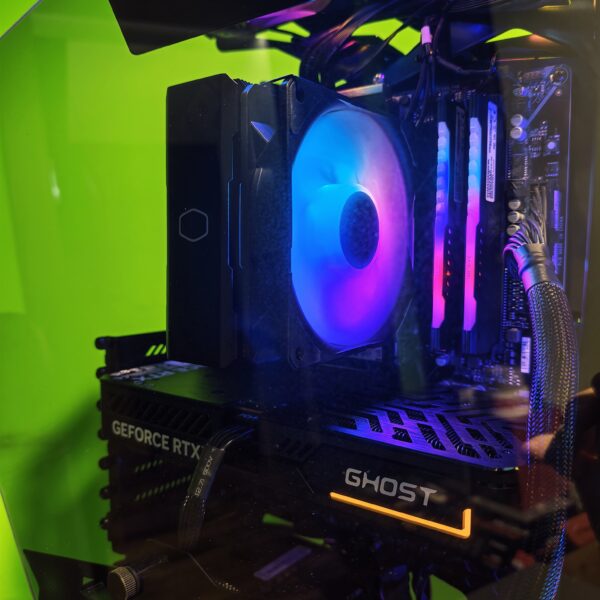 PC Ryzen Gaming 7 5800X, RTX 5060, 32GB DDR4