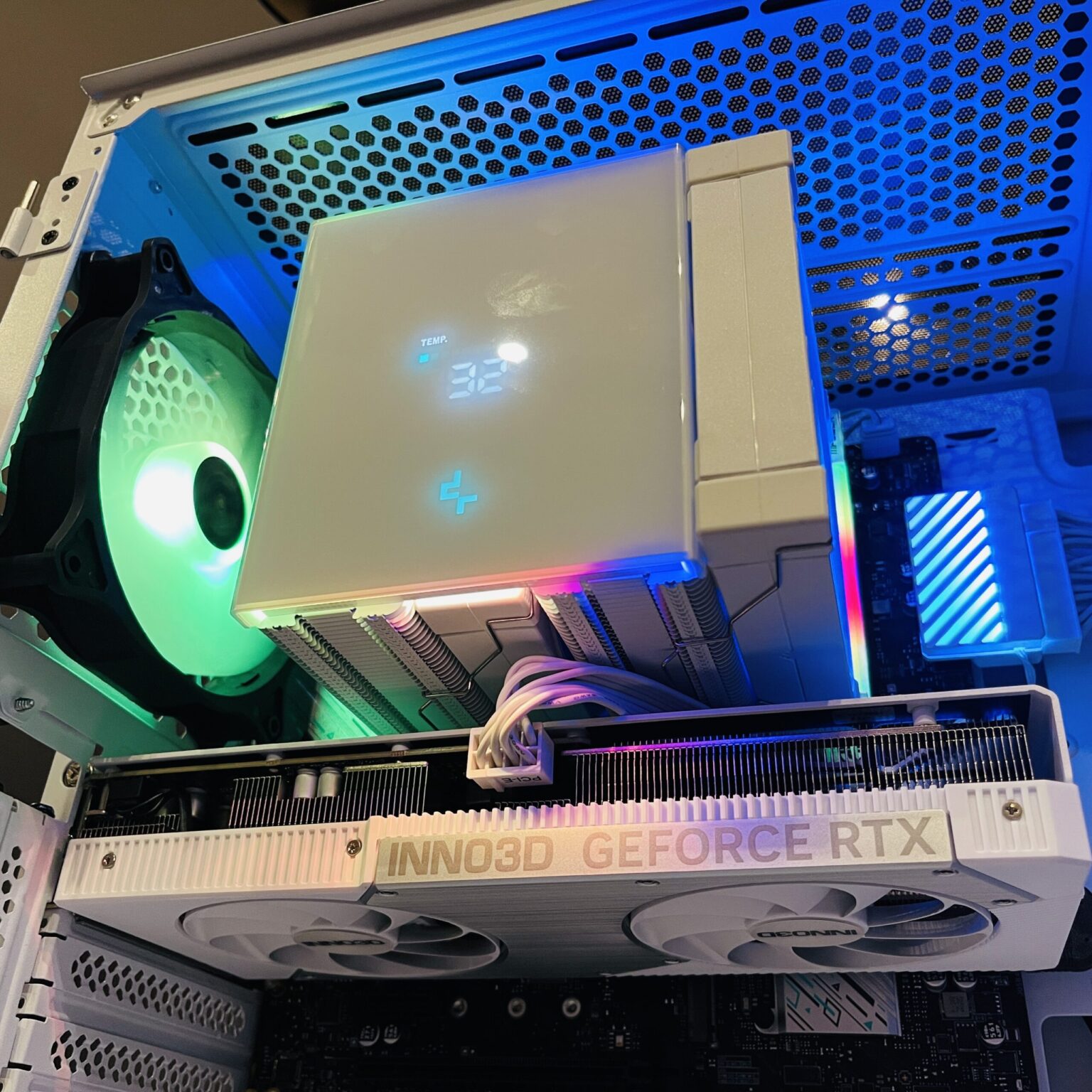 PC Gaming i9-14900KF, RTX 5060 Ti, 32GB DDR5