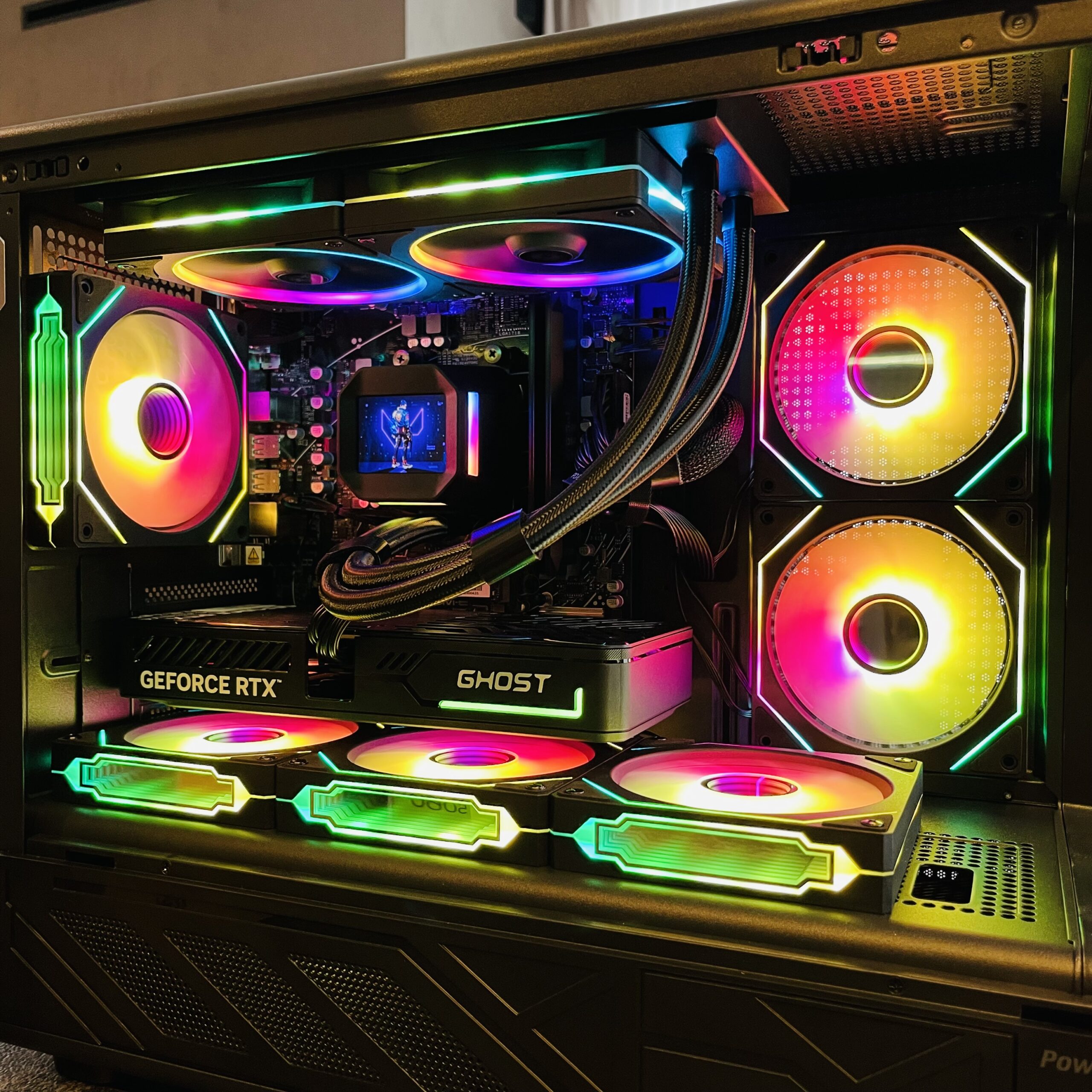 Gaming PC AMD Ryzen 5 7500F, RTX 5060 Ti 16GB, 32GB DDR5
