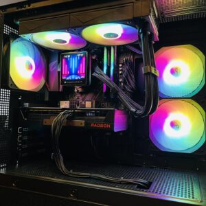 PC AMD Ryzen 5 5600XT, RX 9060 XT 16GB, 32GB ram