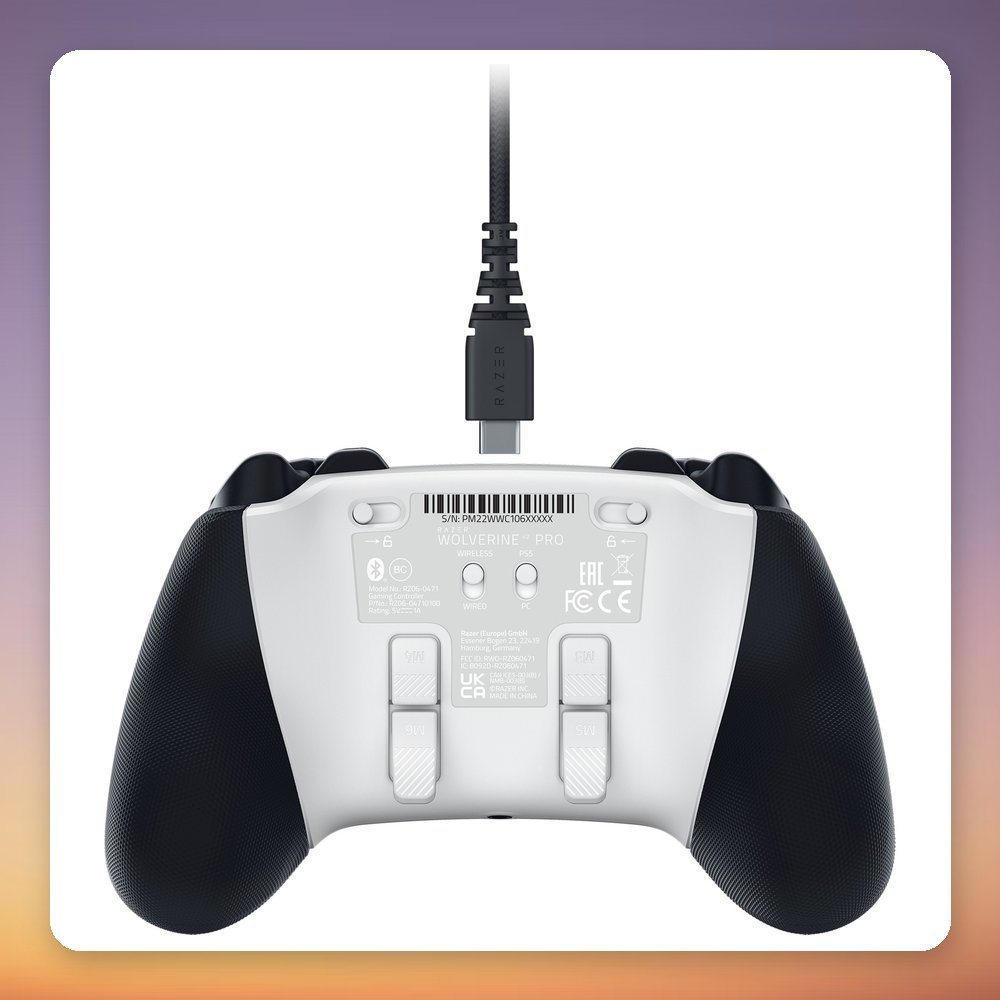 Razer Wolverine V2 Pro Wireless Gamepad for PS5 and PC, White/Black – image 6