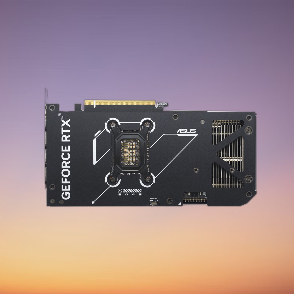 Asus GeForce RTX 5070 DUAL OC - Image 4