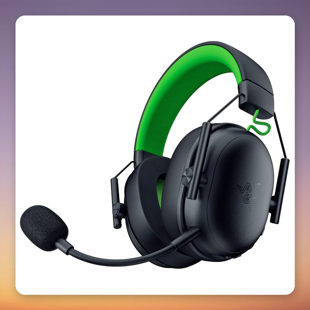 Razer BlackShark V3 X HyperSpeed for Xbox Wireless Gaming Headset, Black/Green, 2.4 GHz, Bluetooth, USB