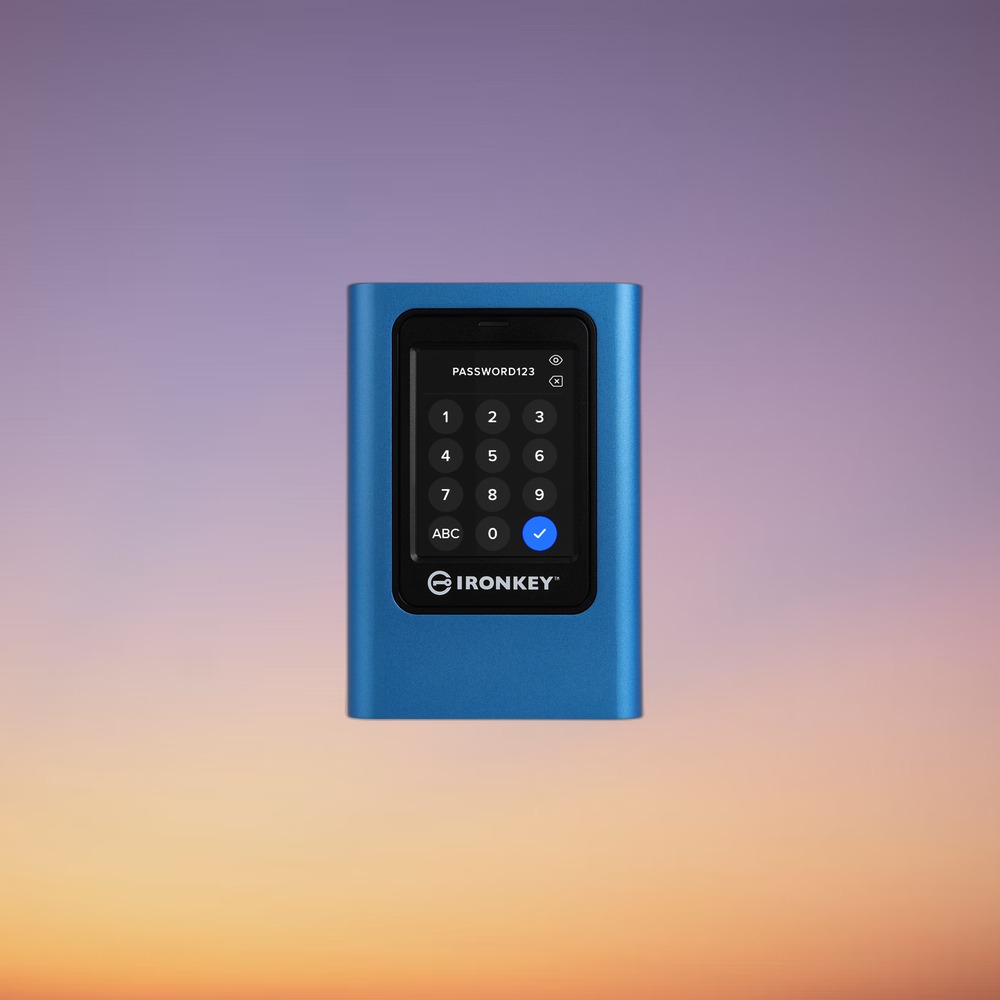 Kingston IronKey Vault Privacy 80 960 GB External SSD