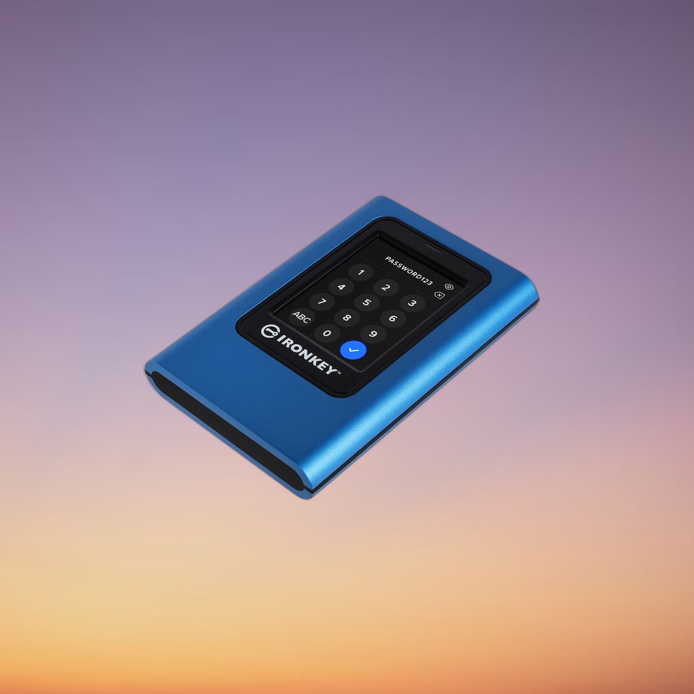 Kingston IronKey Vault Privacy 80 960 GB External SSD - Image 3