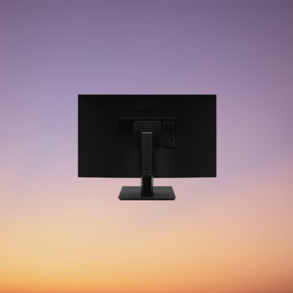 LG 27-Inch Ultra HD 4K IPS Monitor - Image 5
