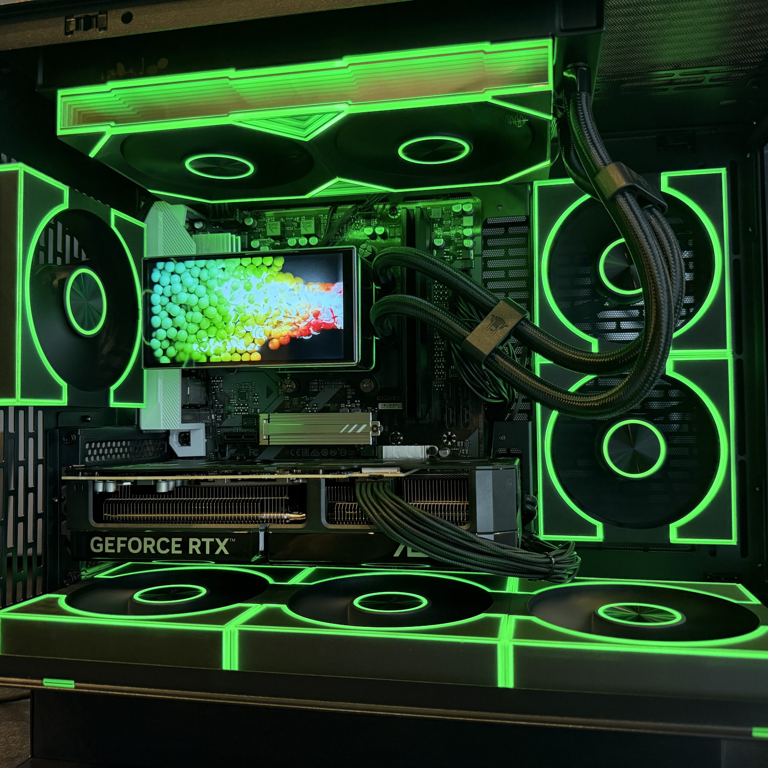PC Gaming AMD Ryzen 5 9600X, RTX 5070 12GB, 32GB DDR5
