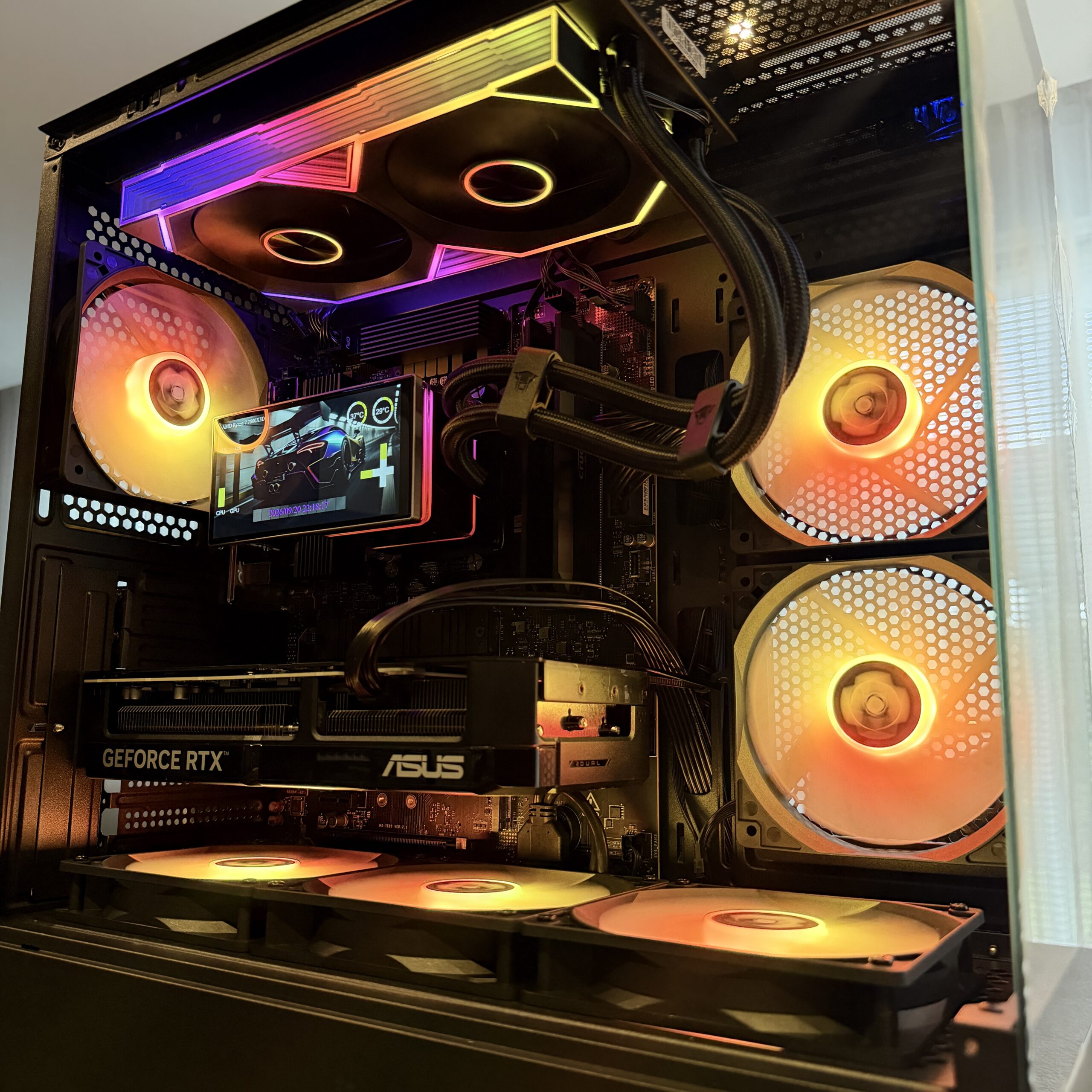 PC Gaming Ryzen 7 7800X3D, RTX 5070, 32GB DDR5
