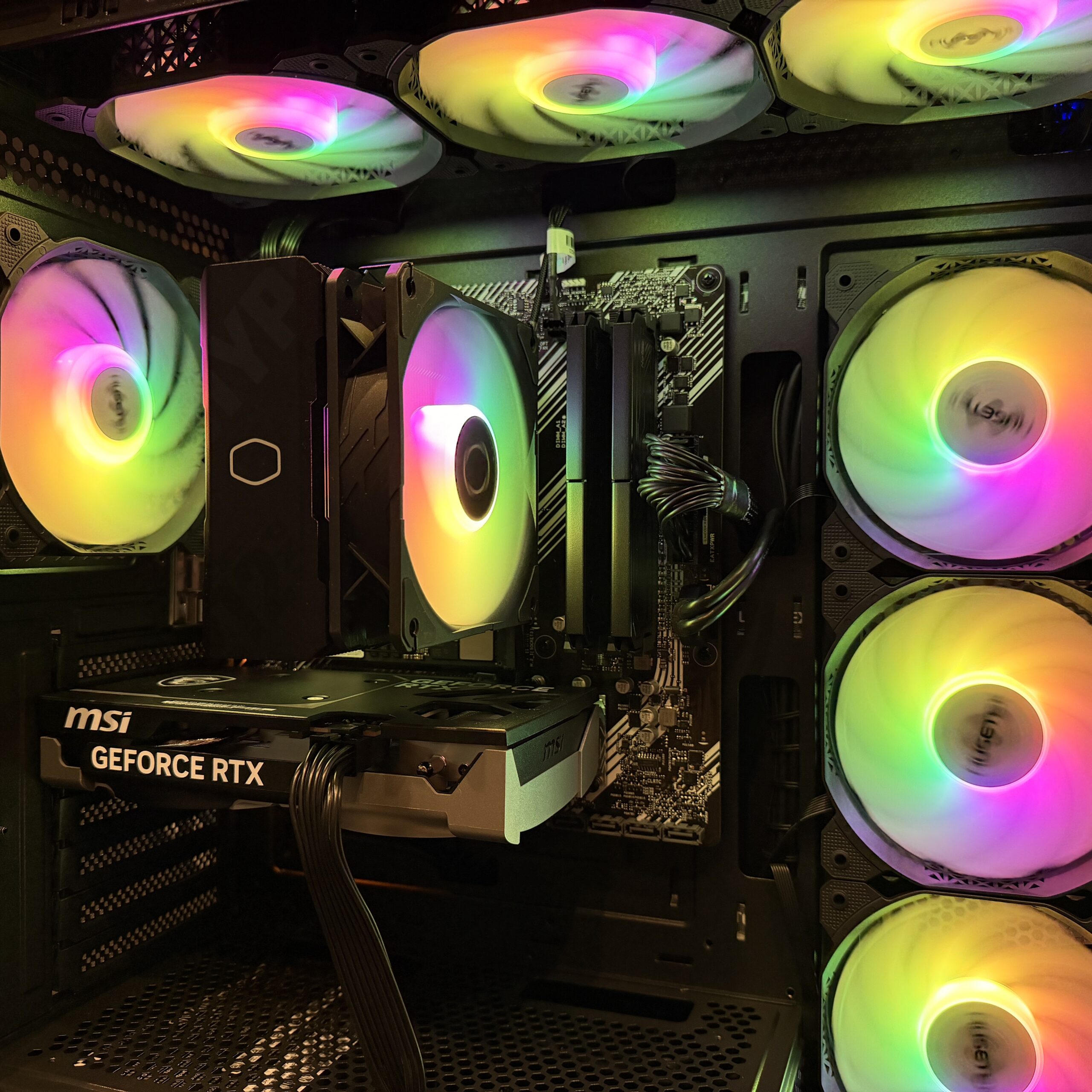 PC Ryzen 5 5600XT, RTX 5060 8GB, 32GB DDR4